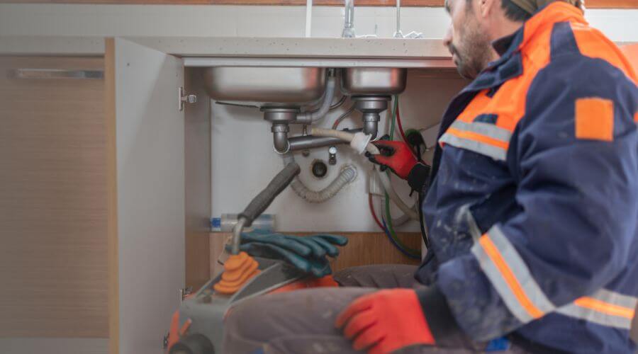Professional slab leak plumber services in Alford, FL
